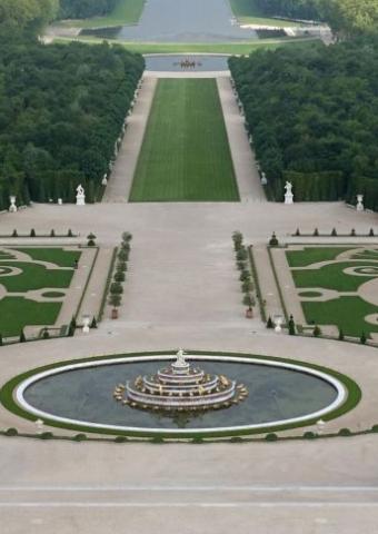 aerial view of the gardens of versailles
