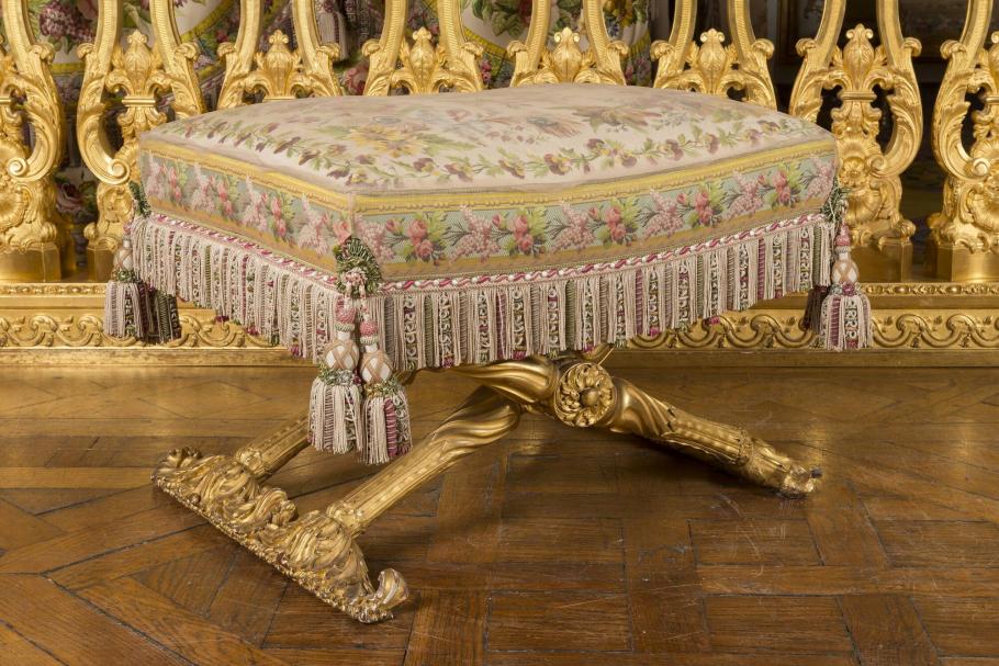 Folding seat, attributed to Nicolas-Quinibert Foliot, 1773